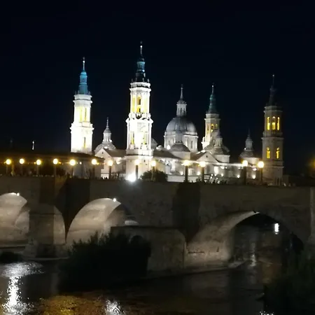 Cesar Augusto House Apartamento Zaragoza